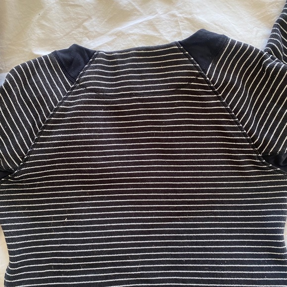 Lululemon striped fleet to street pullover - Picture 3 of 8